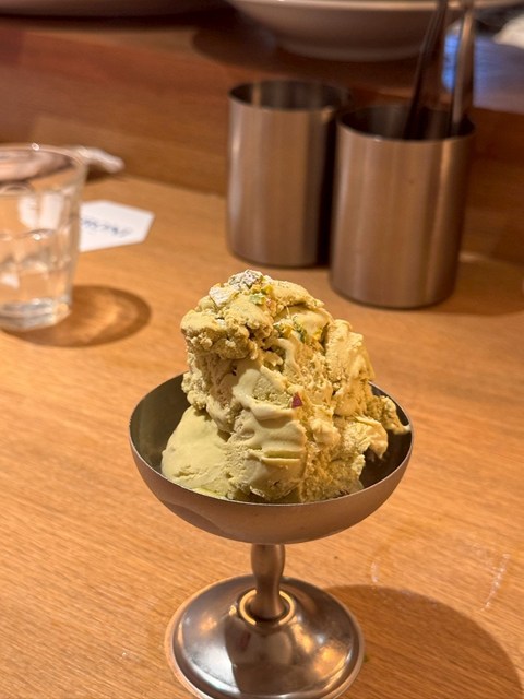 ピッツェリア·ダ·ガエターノ jrjp博多ビル店 レビュー