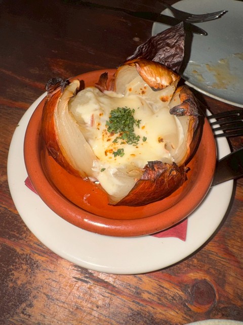 サロス ナイトマルシェ 栄店 レビュー